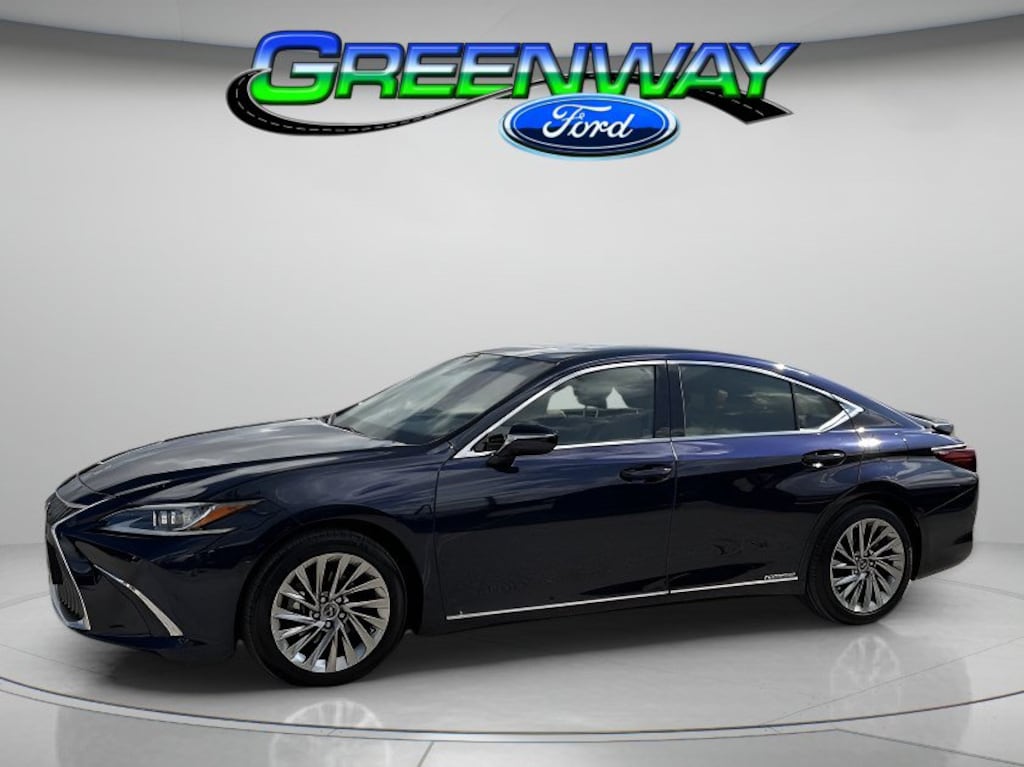 Used 2019 Lexus ES 300h Luxury 4dr Car