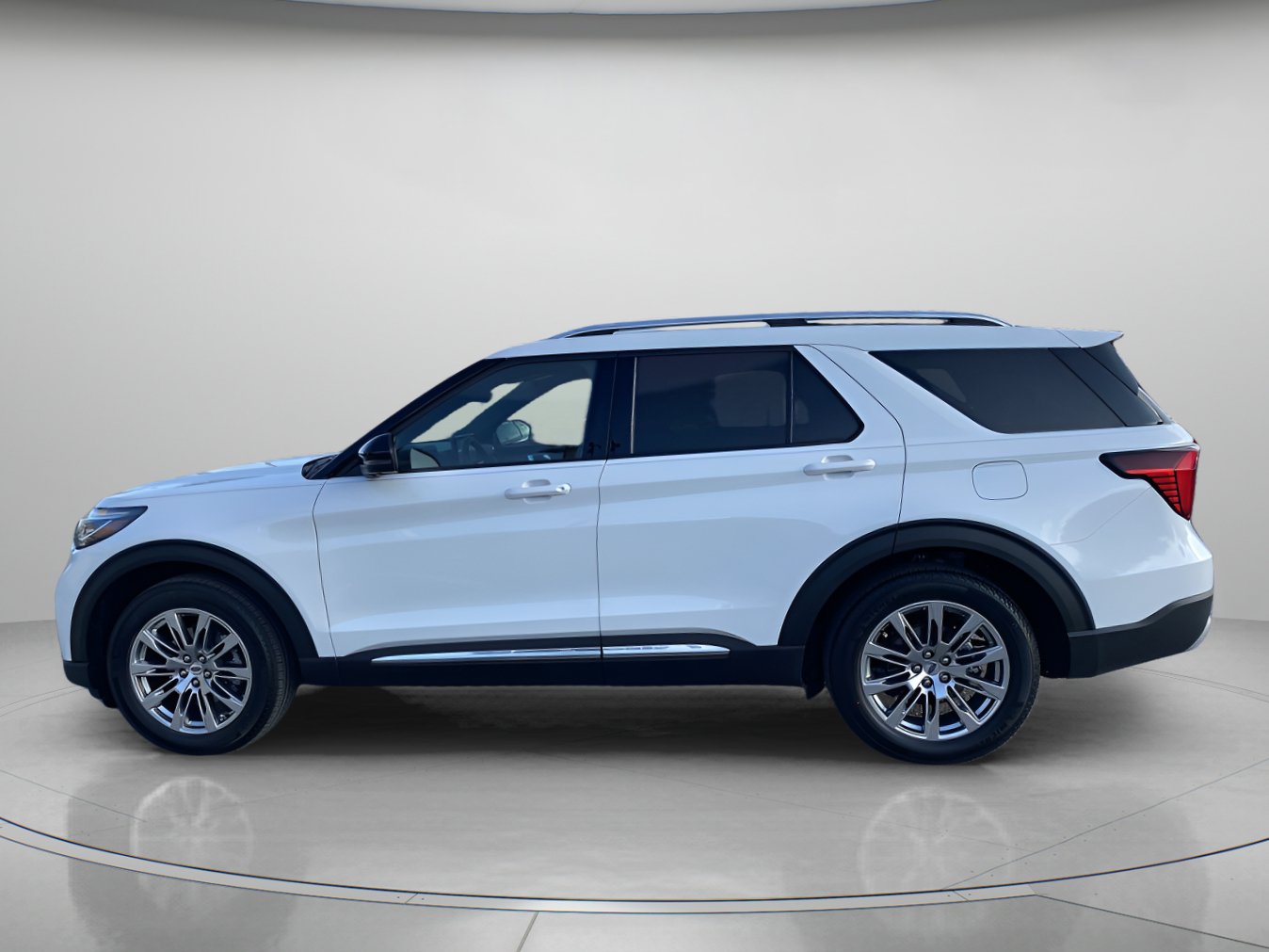 2026 Ford Explorer Platinum - Photo 6