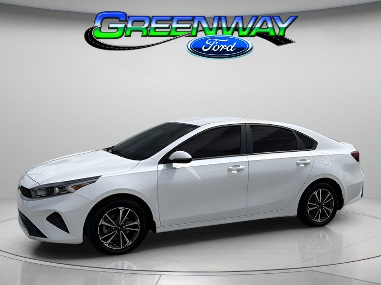 Used 2023 Kia Forte LXS 4dr Car