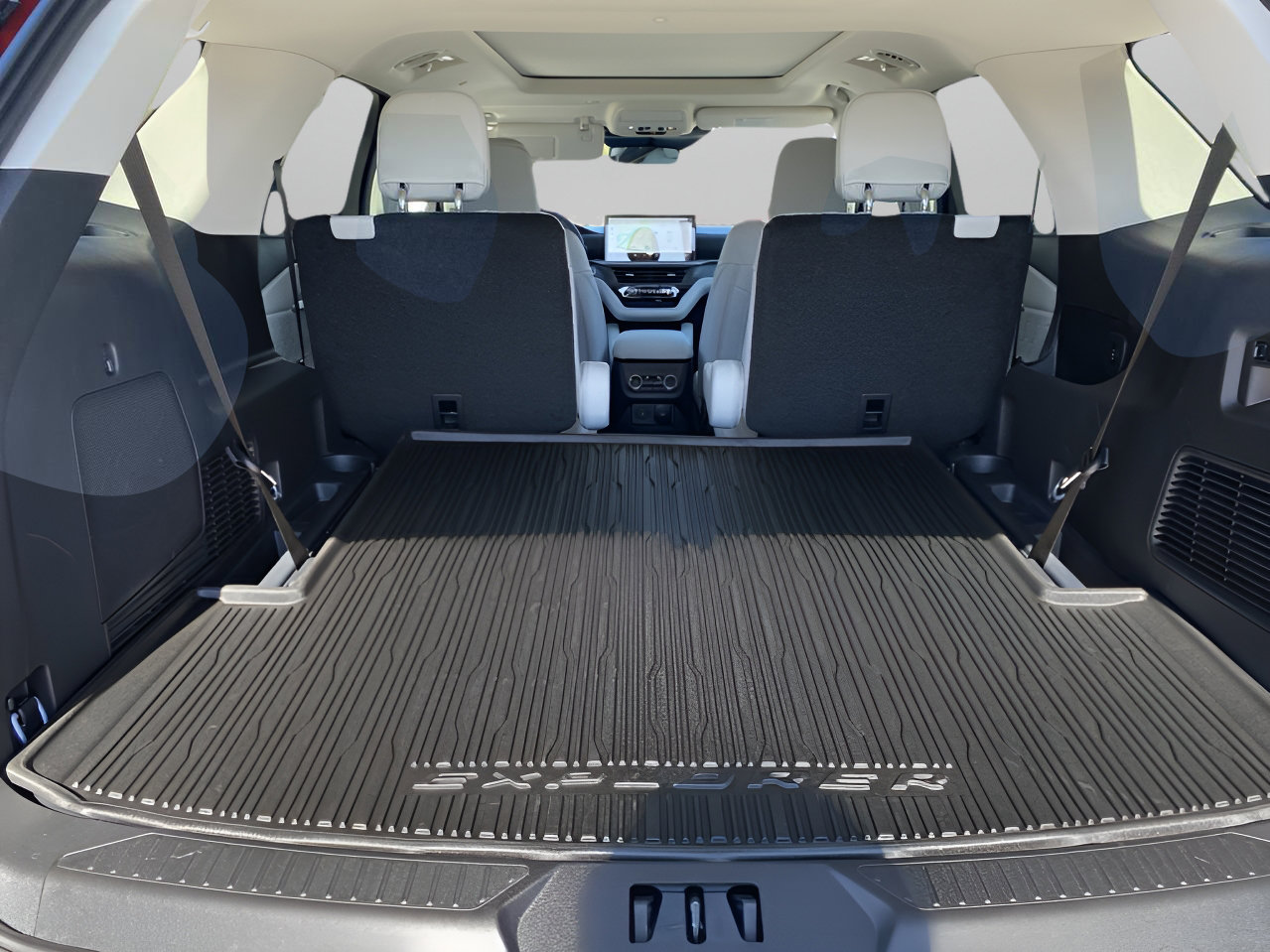 2026 Ford Explorer Platinum - Photo 11