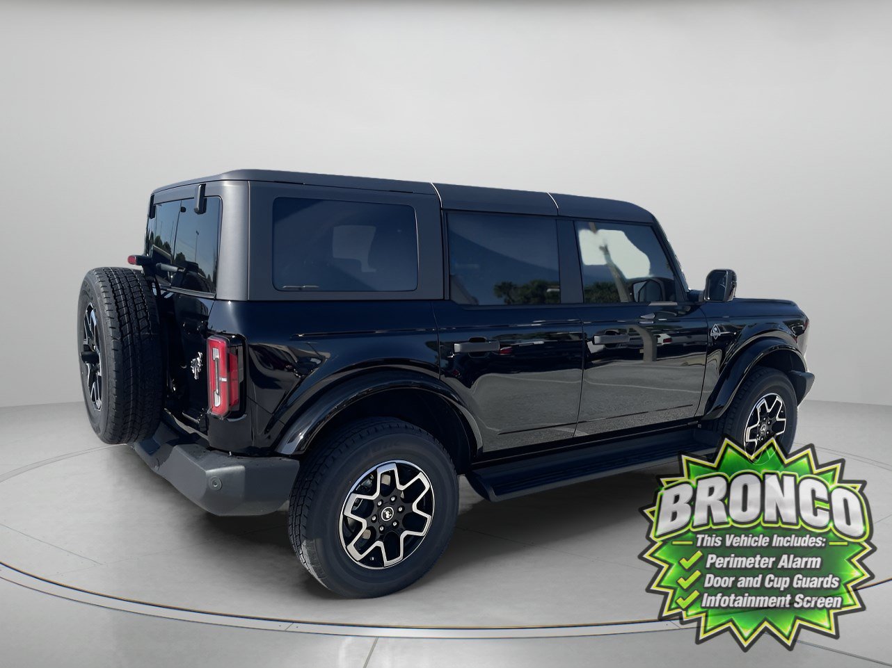 New 2026 Ford Bronco Outer Banks Convertible