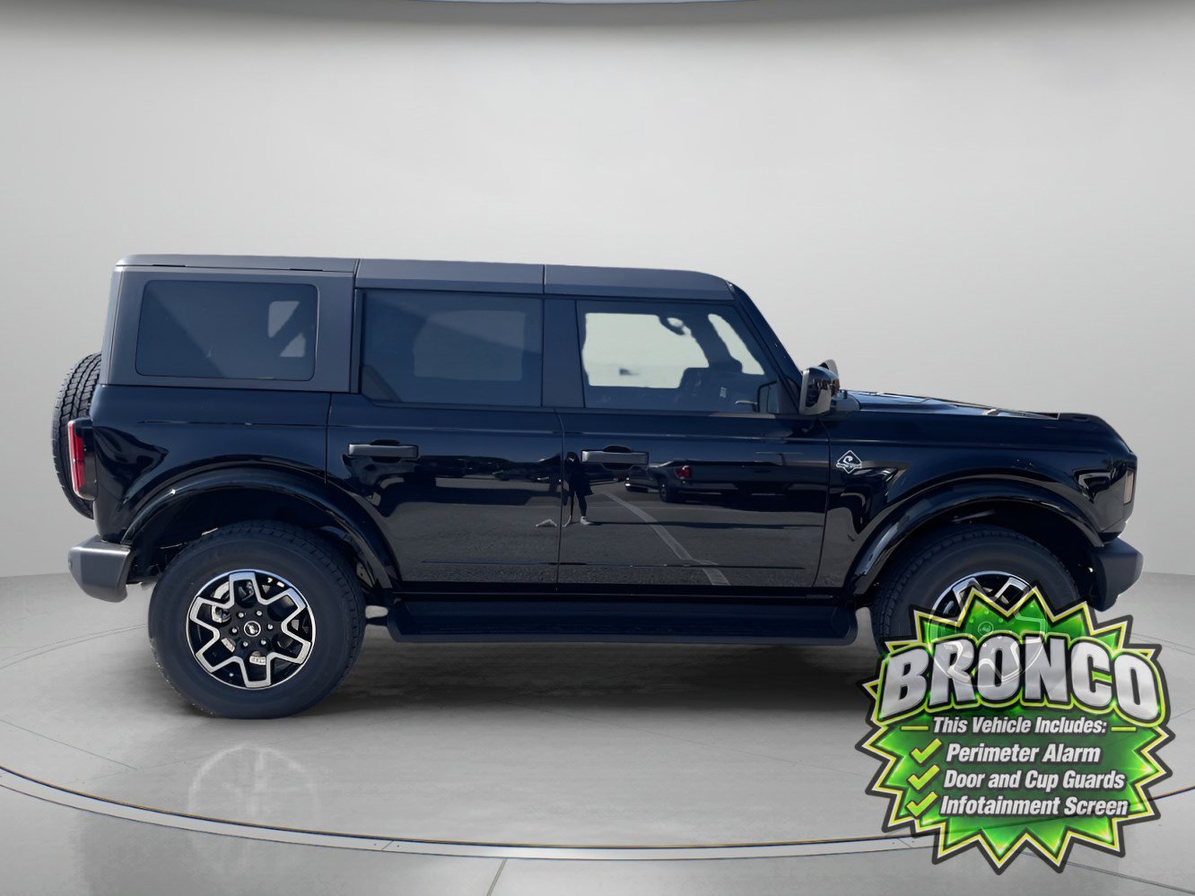 New 2026 Ford Bronco Outer Banks Convertible