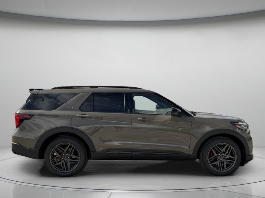 New 2027 Ford Explorer ST Sport Utility