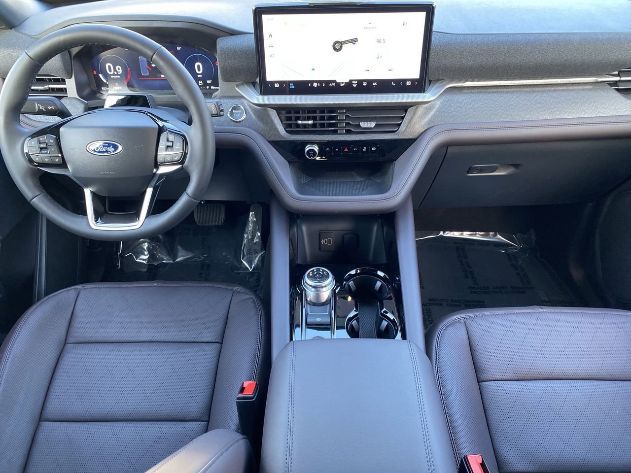 2026 Ford Explorer Platinum - Photo 12