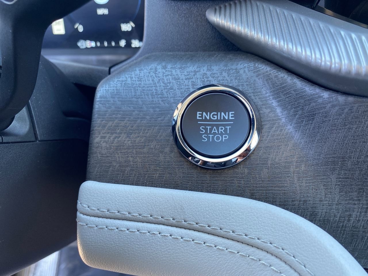 2026 Ford Explorer Platinum - Photo 34