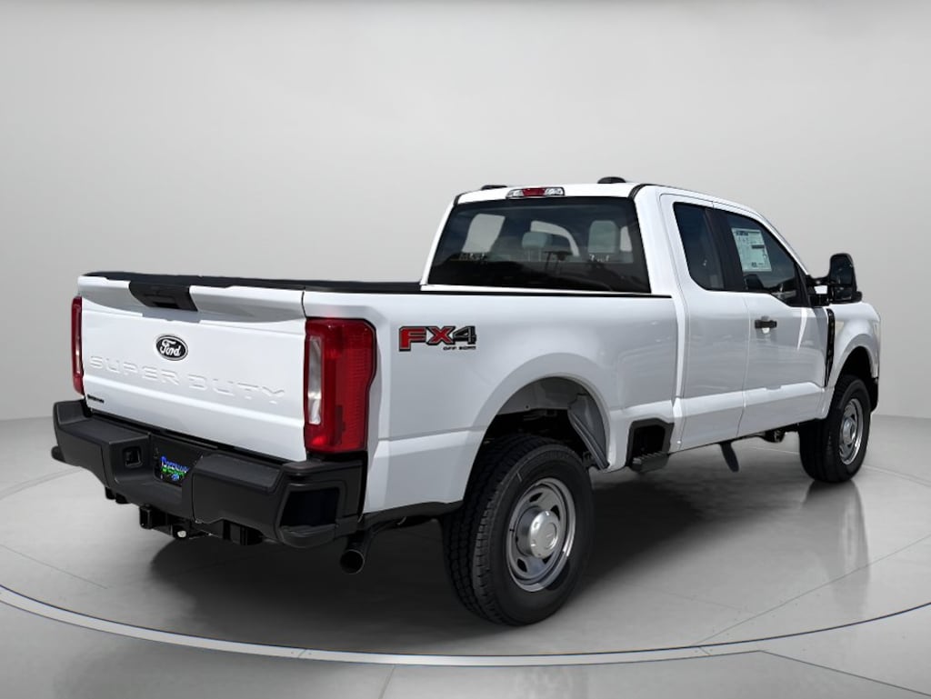 New 2027 Ford Super Duty F-350 SRW XL Extended Cab Pickup
