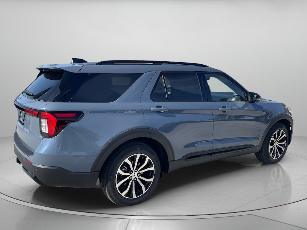 New 2026 Ford Explorer ST-Line Sport Utility