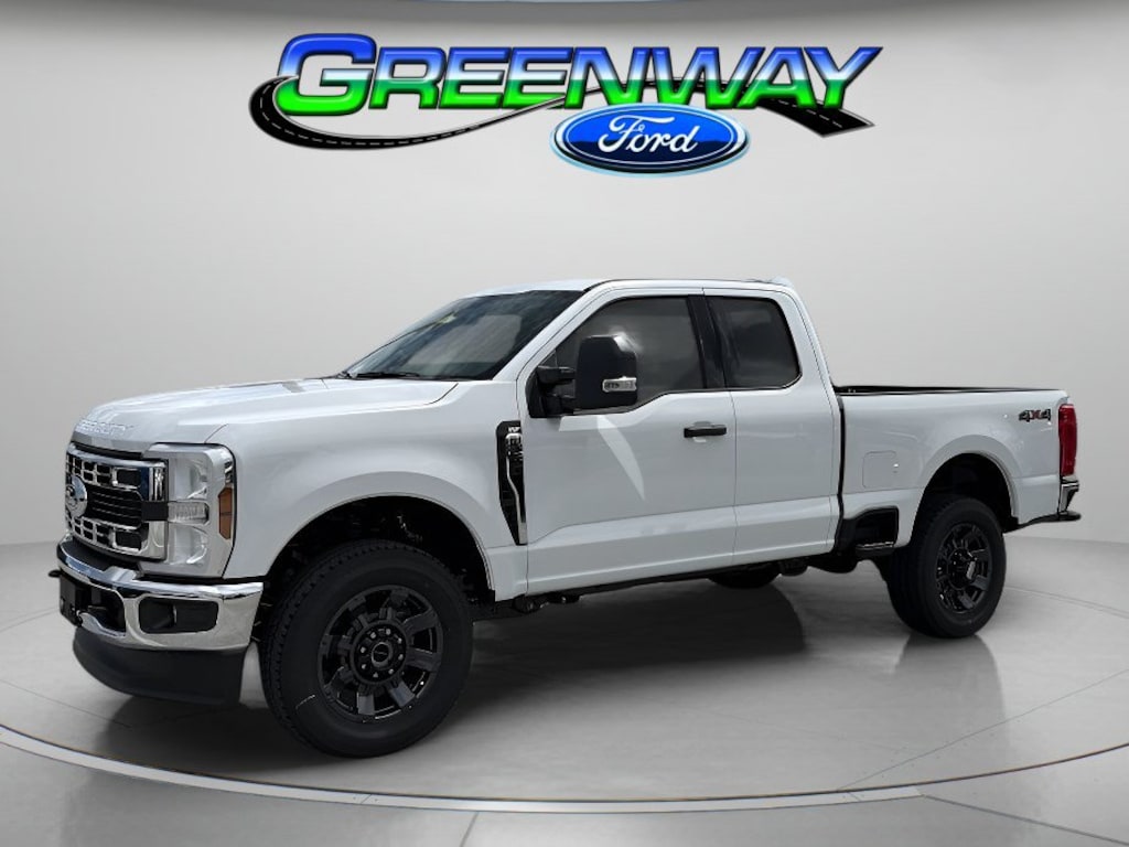 New 2027 Ford Super Duty F-250 SRW XLT Extended Cab Pickup