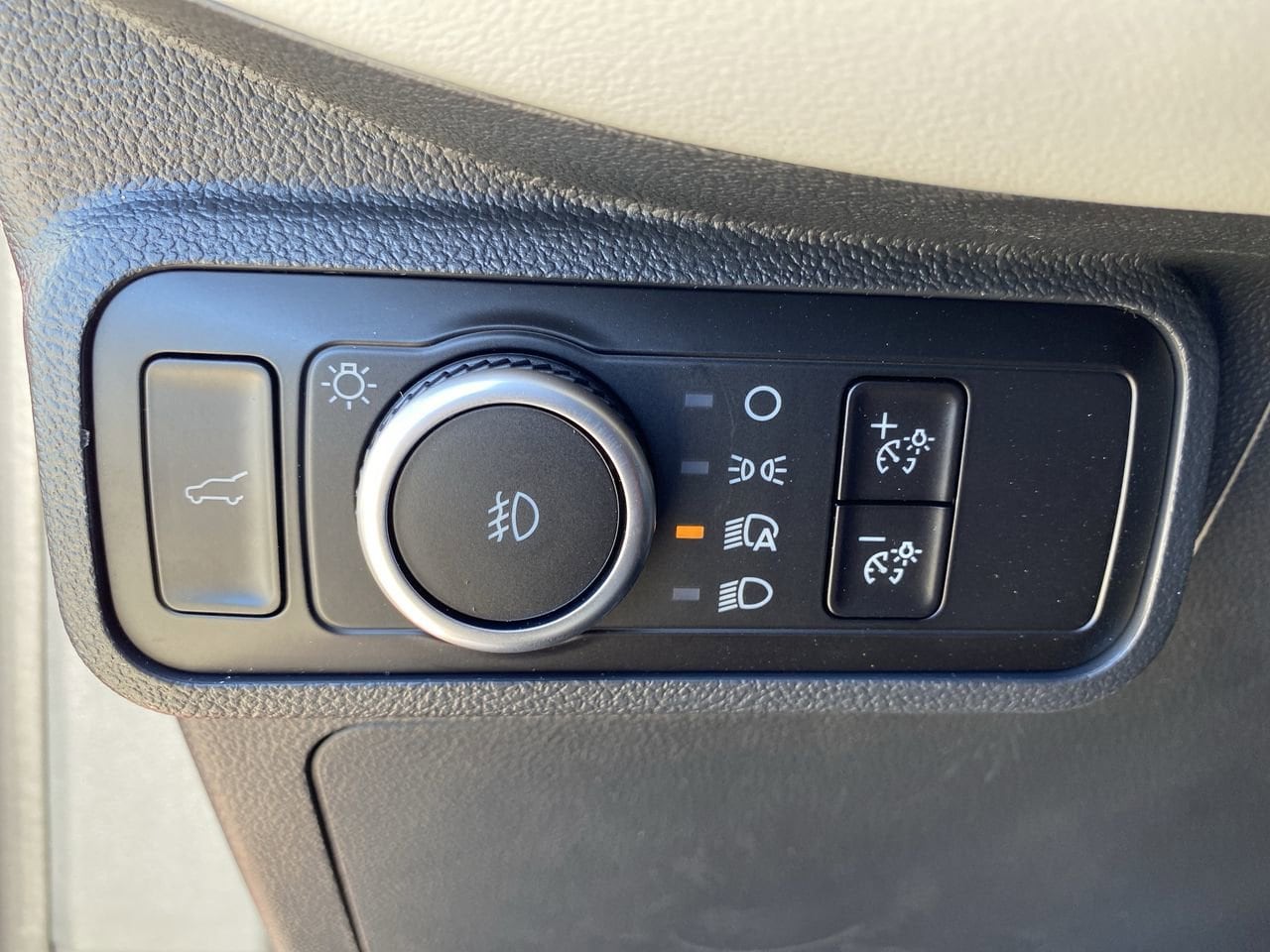 2026 Ford Explorer Platinum - Photo 30