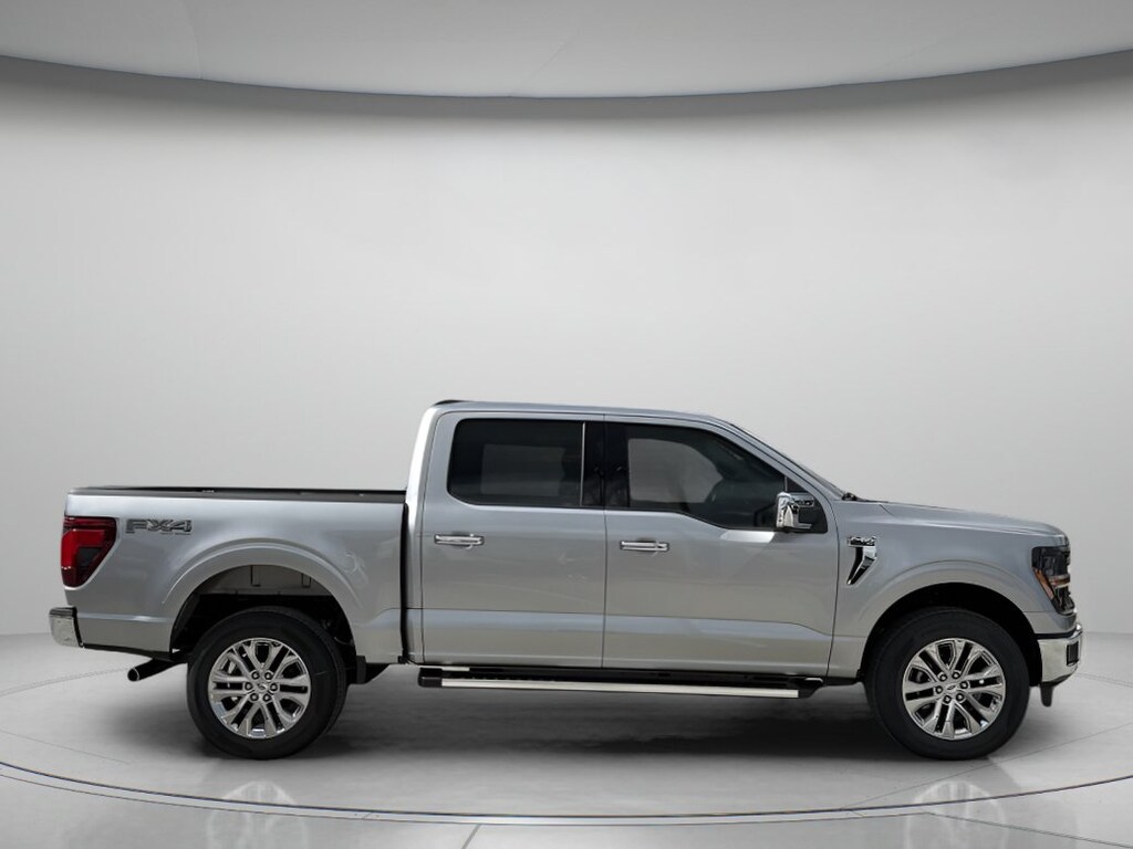 New 2026 Ford F-150 XLT Crew Cab Pickup