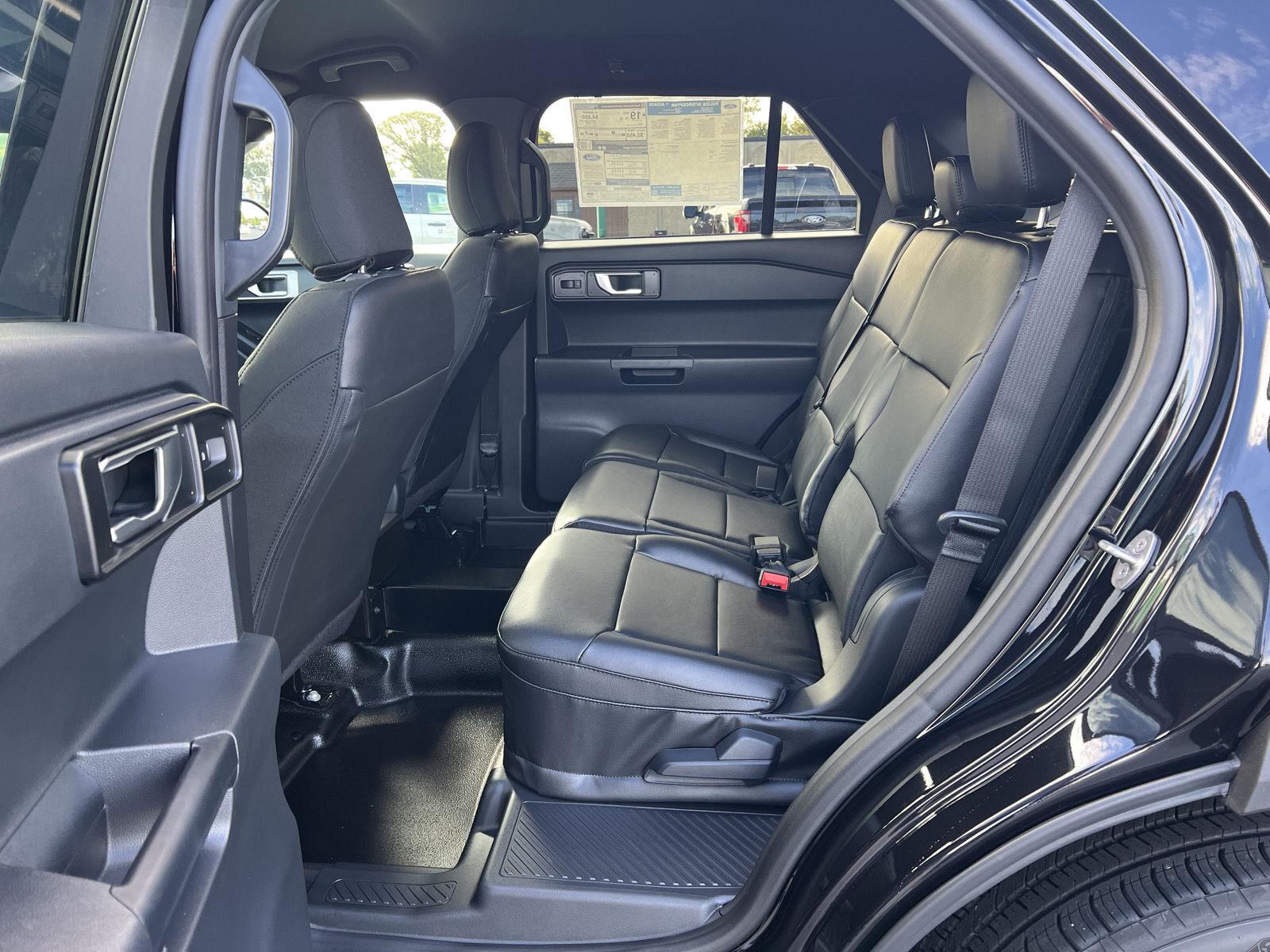 2027 Ford Explorer Utility Police Interceptor - Photo 33