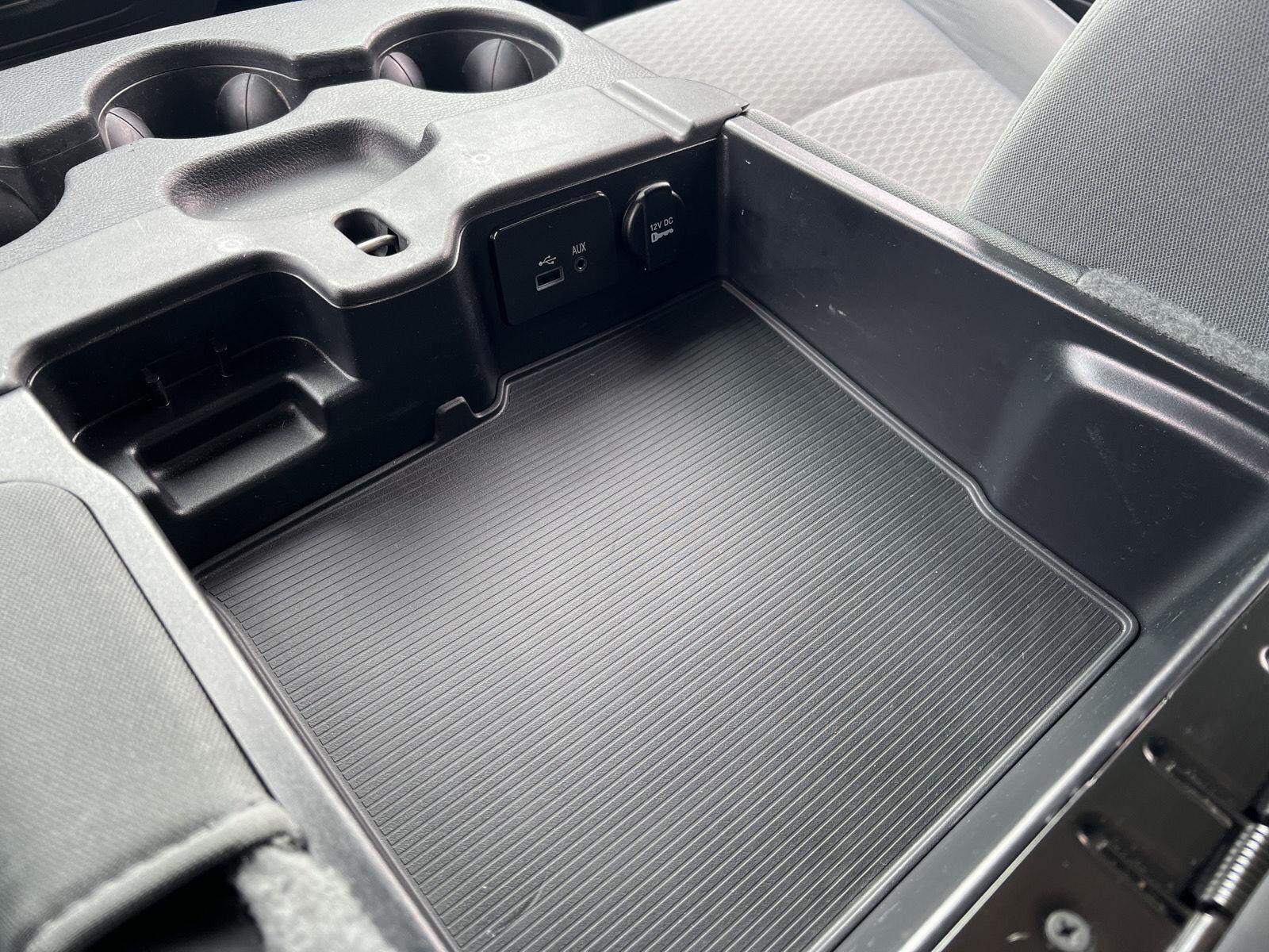 2016 RAM Ram 1500 Pickup Tradesman - Photo 32