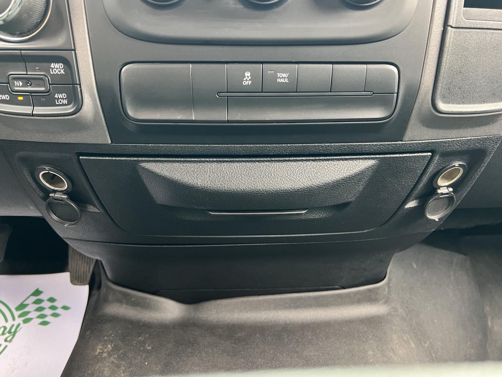 2016 RAM Ram 1500 Pickup Tradesman - Photo 29