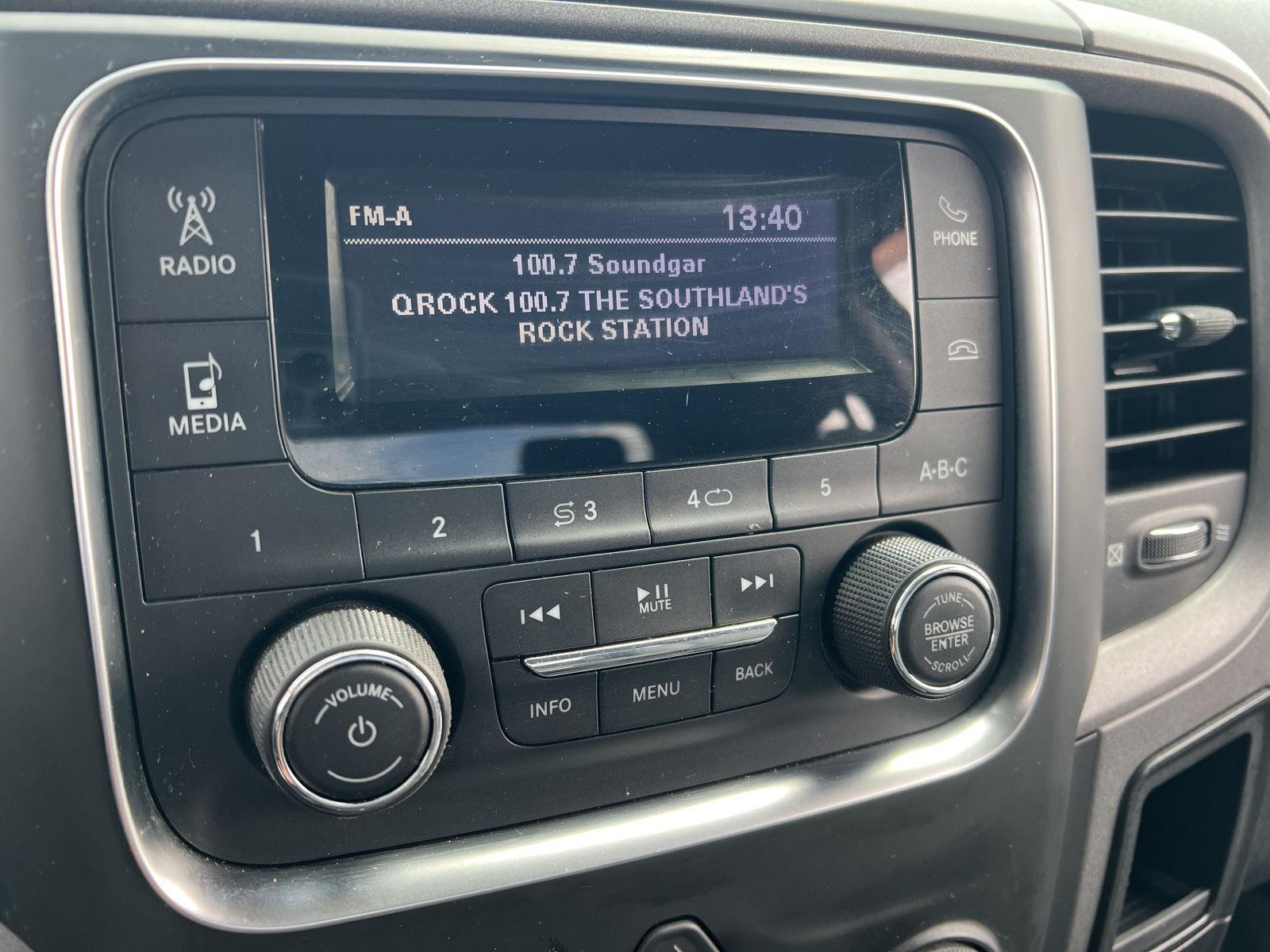 2016 RAM Ram 1500 Pickup Tradesman - Photo 25