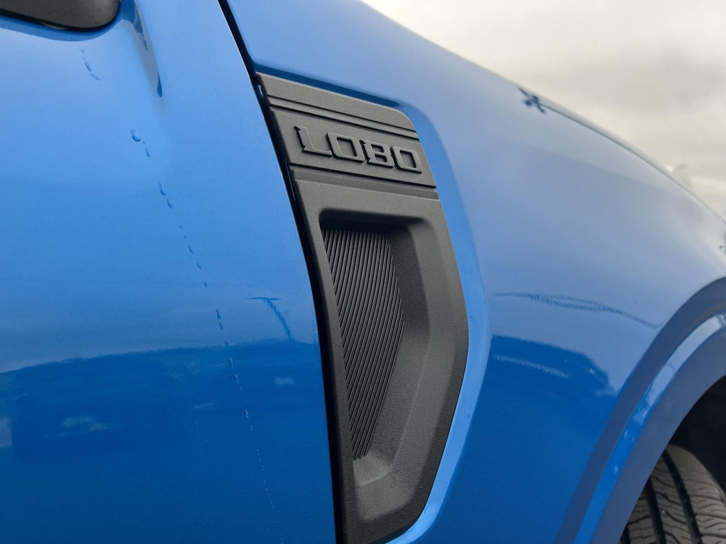 New 2026 Ford Maverick Lobo Standard SuperCrew