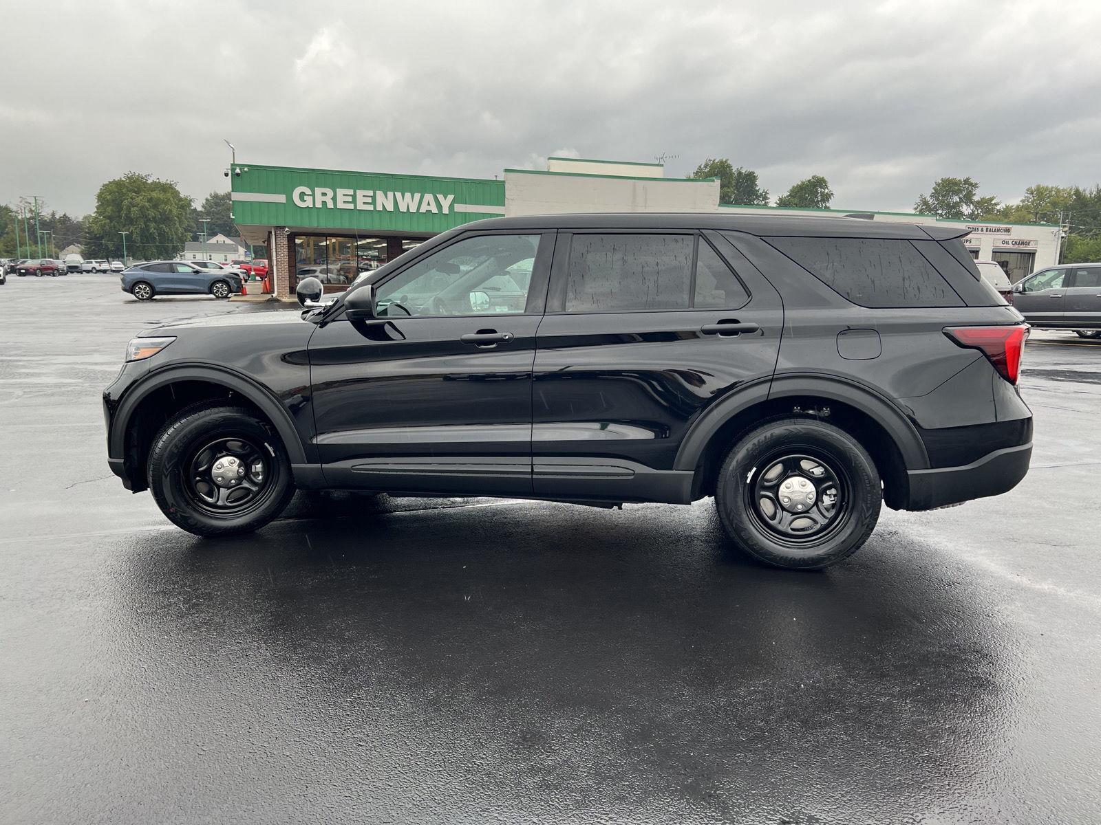 2027 Ford Explorer Utility Police Interceptor - Photo 10