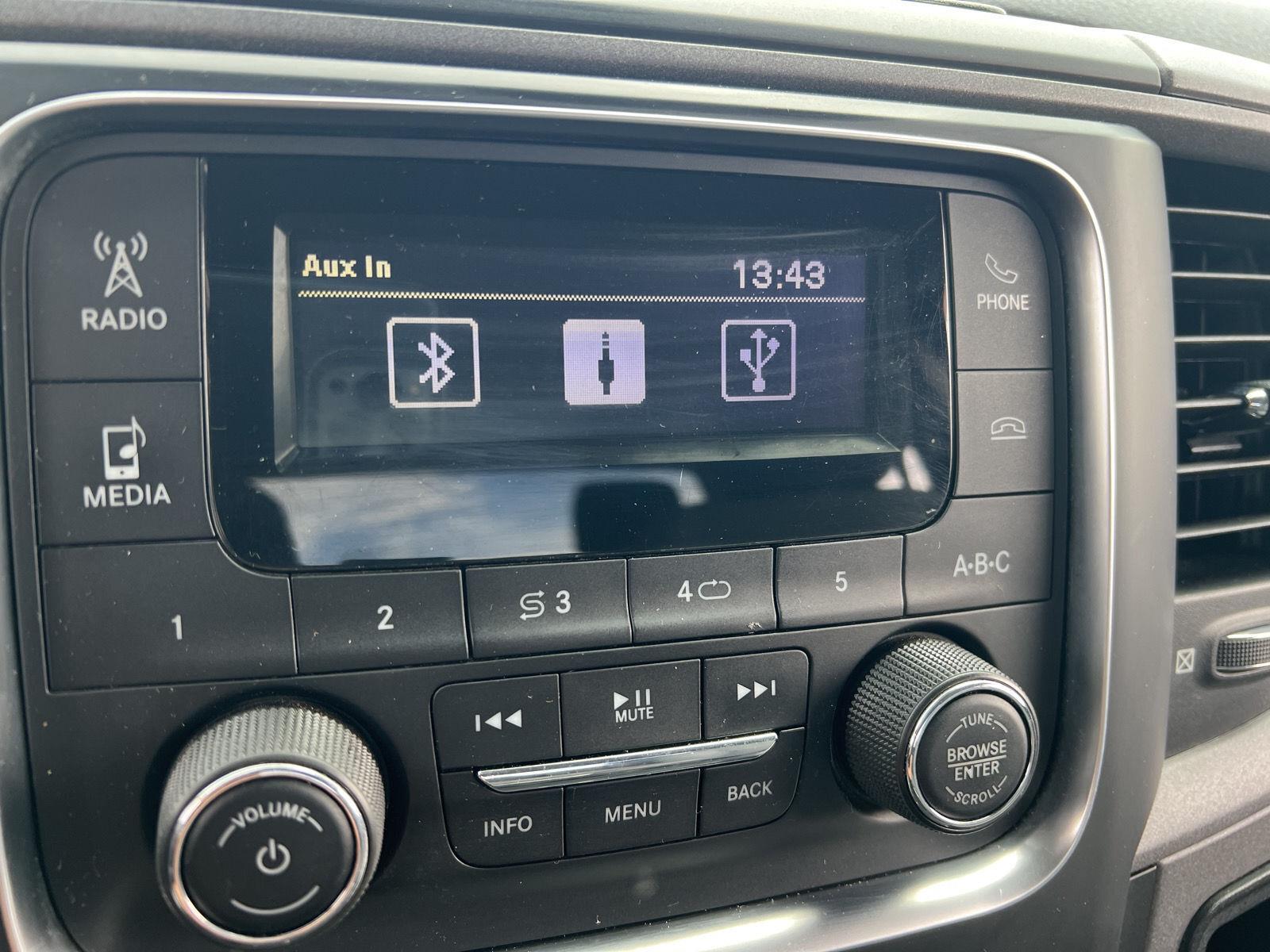 2016 RAM Ram 1500 Pickup Tradesman - Photo 27
