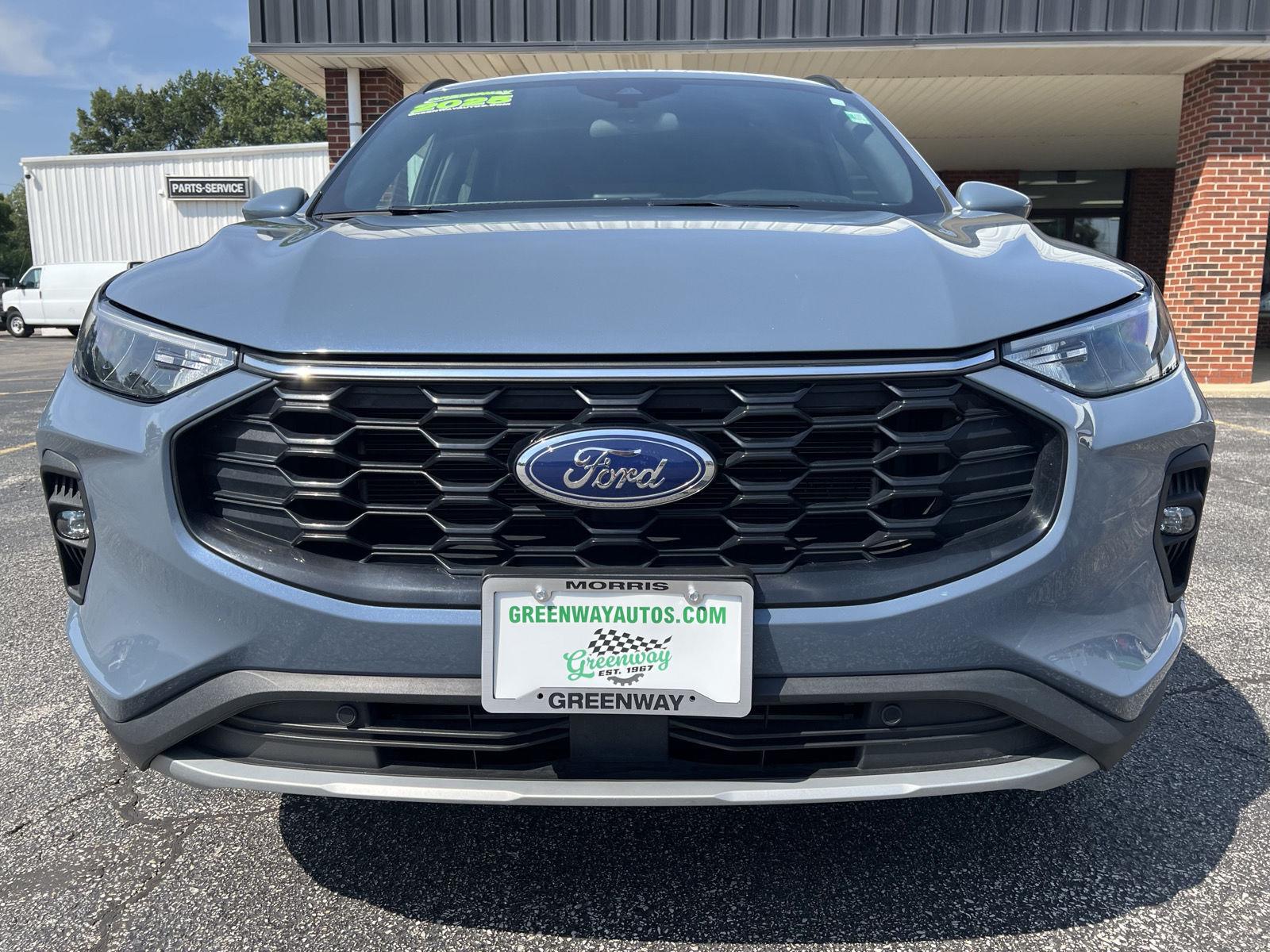 2025 Ford Escape ST-Line Select - Photo 11