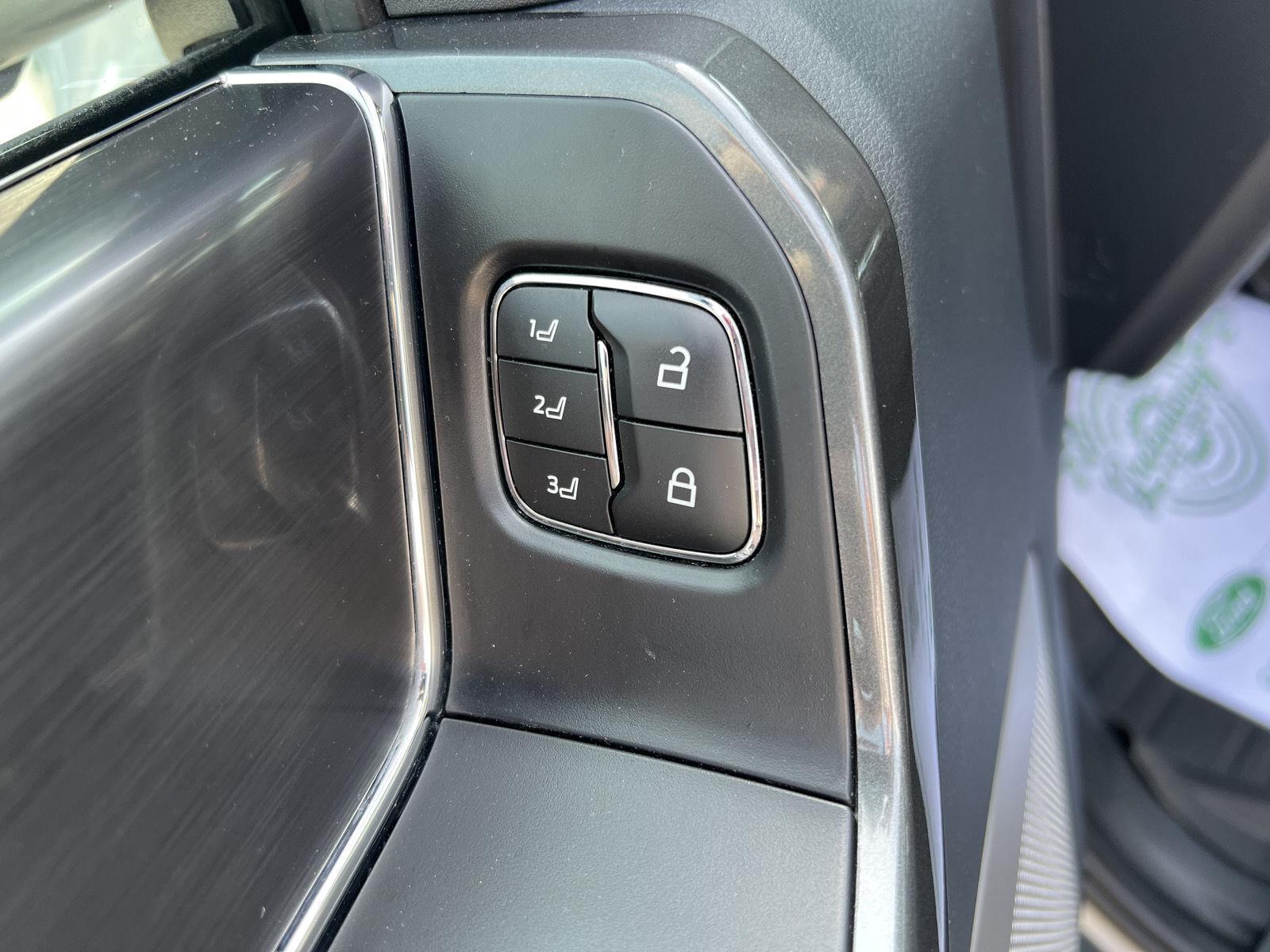 2023 Ford F-150 Lariat - Photo 17