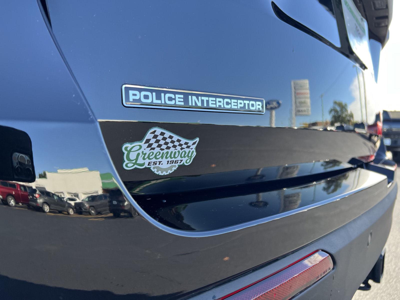 2027 Ford Explorer Utility Police Interceptor - Photo 8