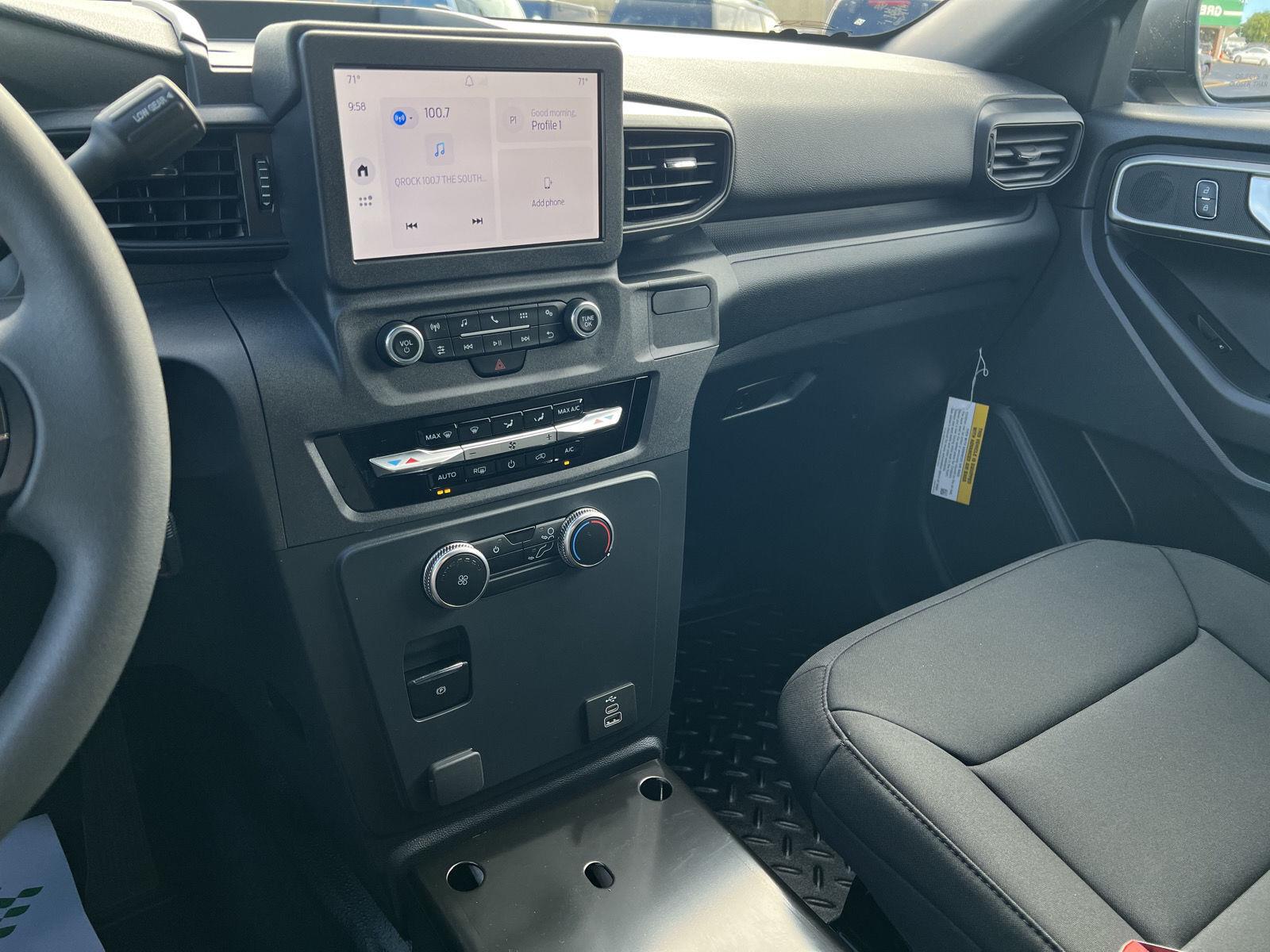 2027 Ford Explorer Utility Police Interceptor - Photo 23