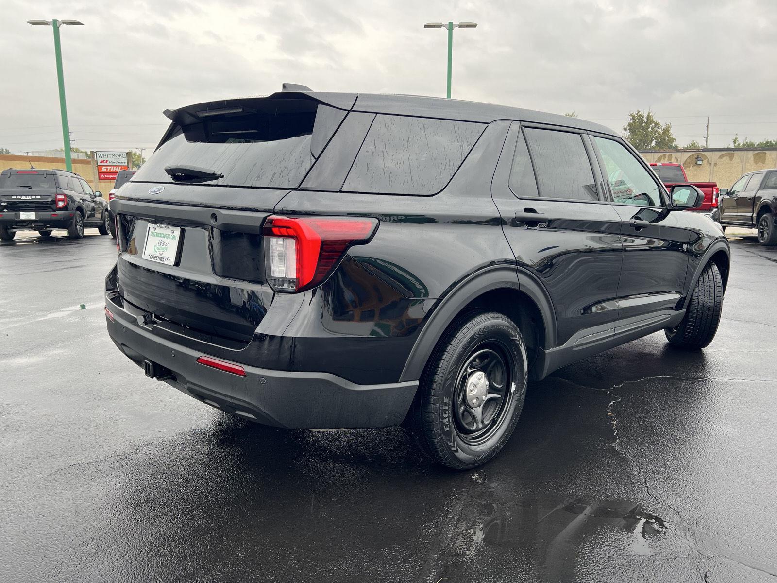 2027 Ford Explorer Utility Police Interceptor - Photo 4