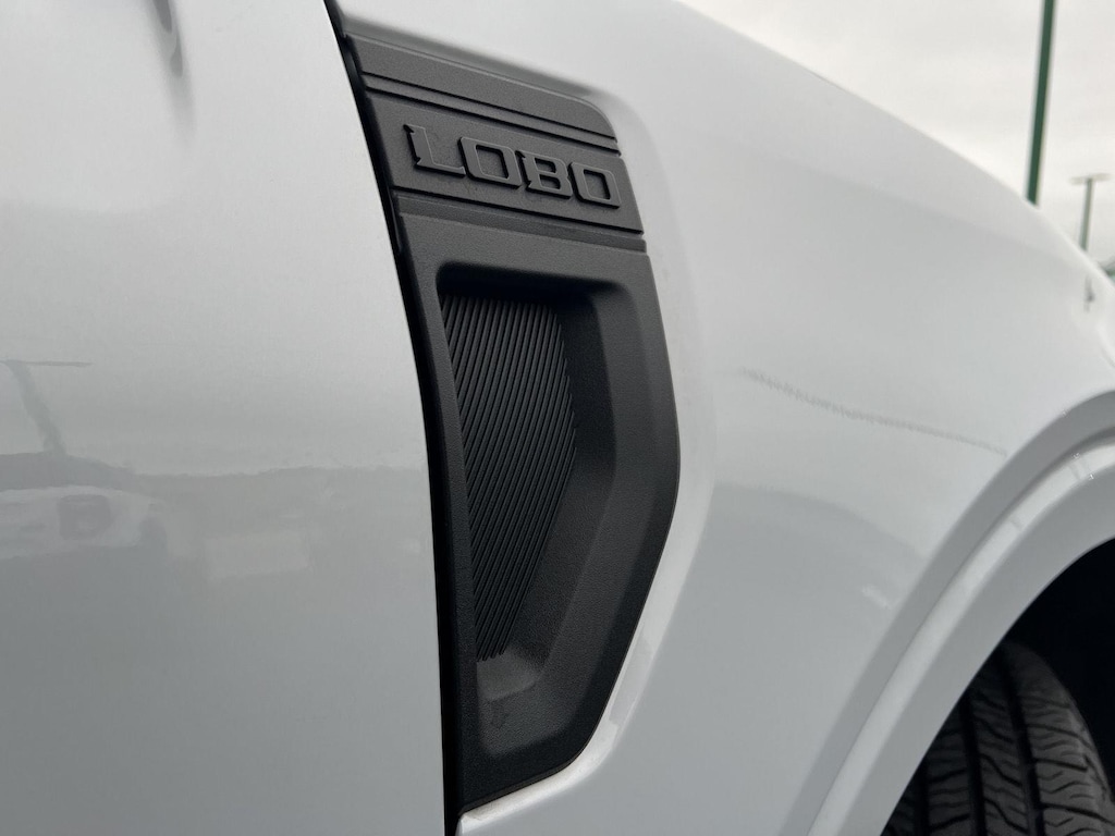 New 2026 Ford Maverick Lobo Standard SuperCrew
