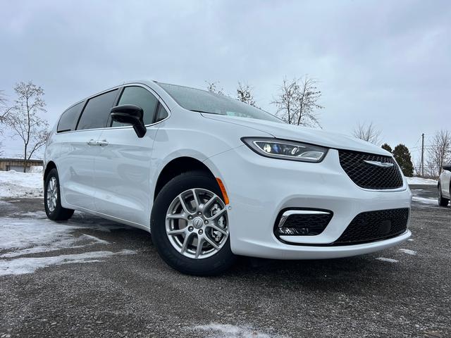 2026 Chrysler Pacifica
