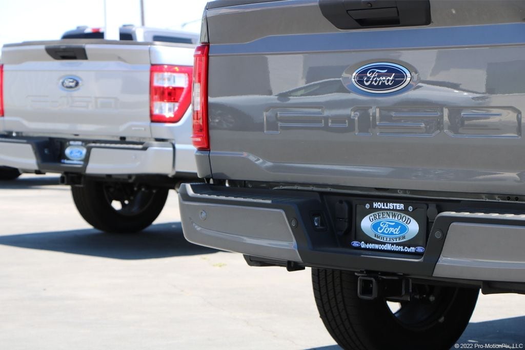 2025 Ford F-150 Platinum - Photo 36