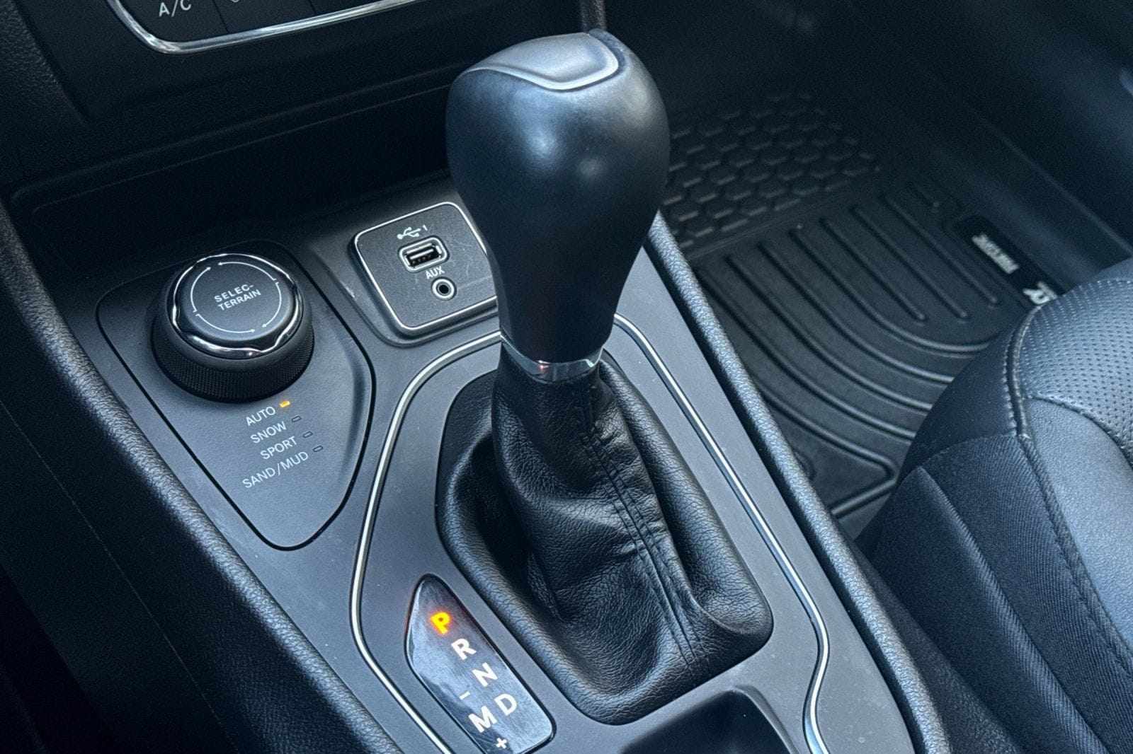 2020 Jeep Cherokee High Altitude - Photo 20