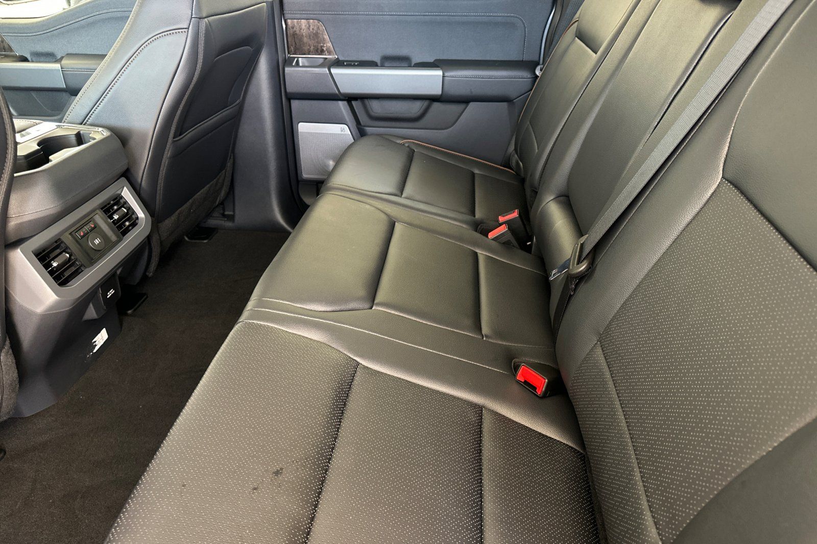2026 Ford F-250 Super Duty Lariat - Photo 12