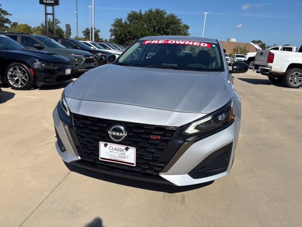 Used 2024 Nissan Altima 2.5 SR Sedan