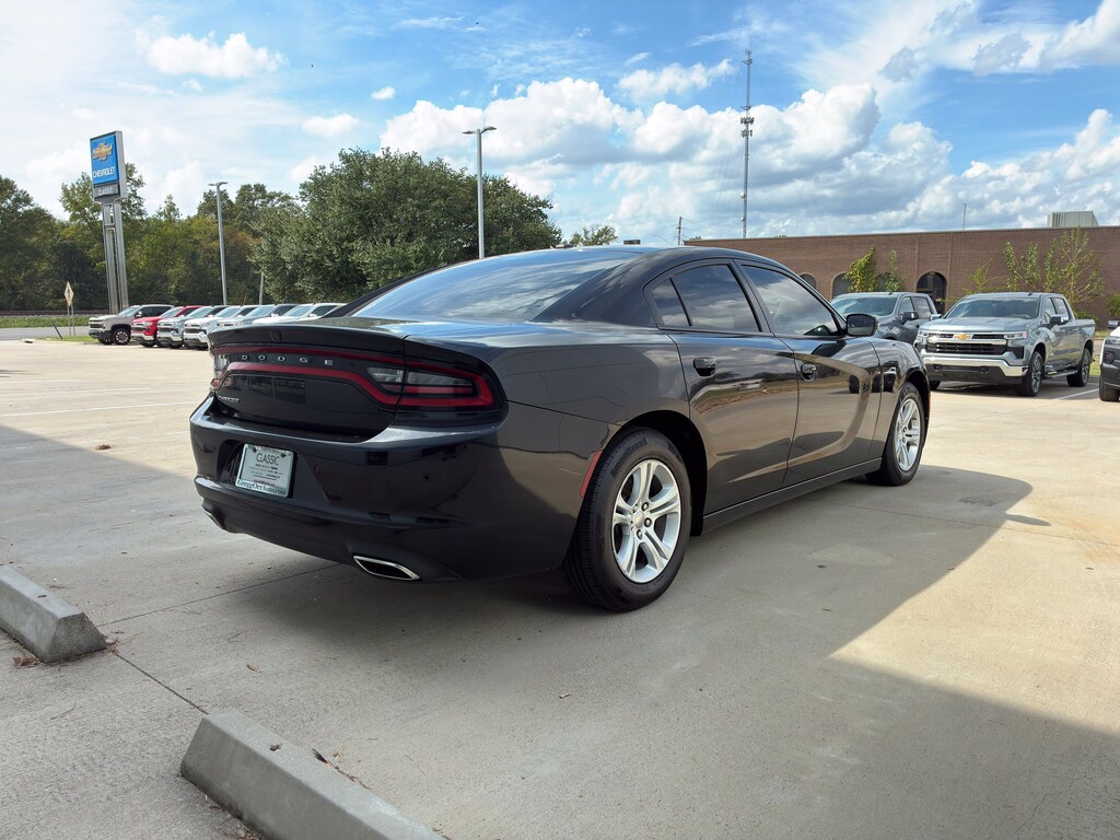 Used 2022 Dodge Charger SXT Sedan