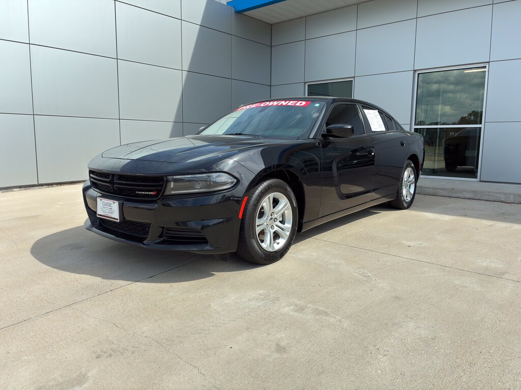 Used 2022 Dodge Charger SXT Sedan