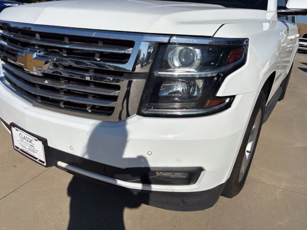 Used 2018 Chevrolet Suburban LT SUV
