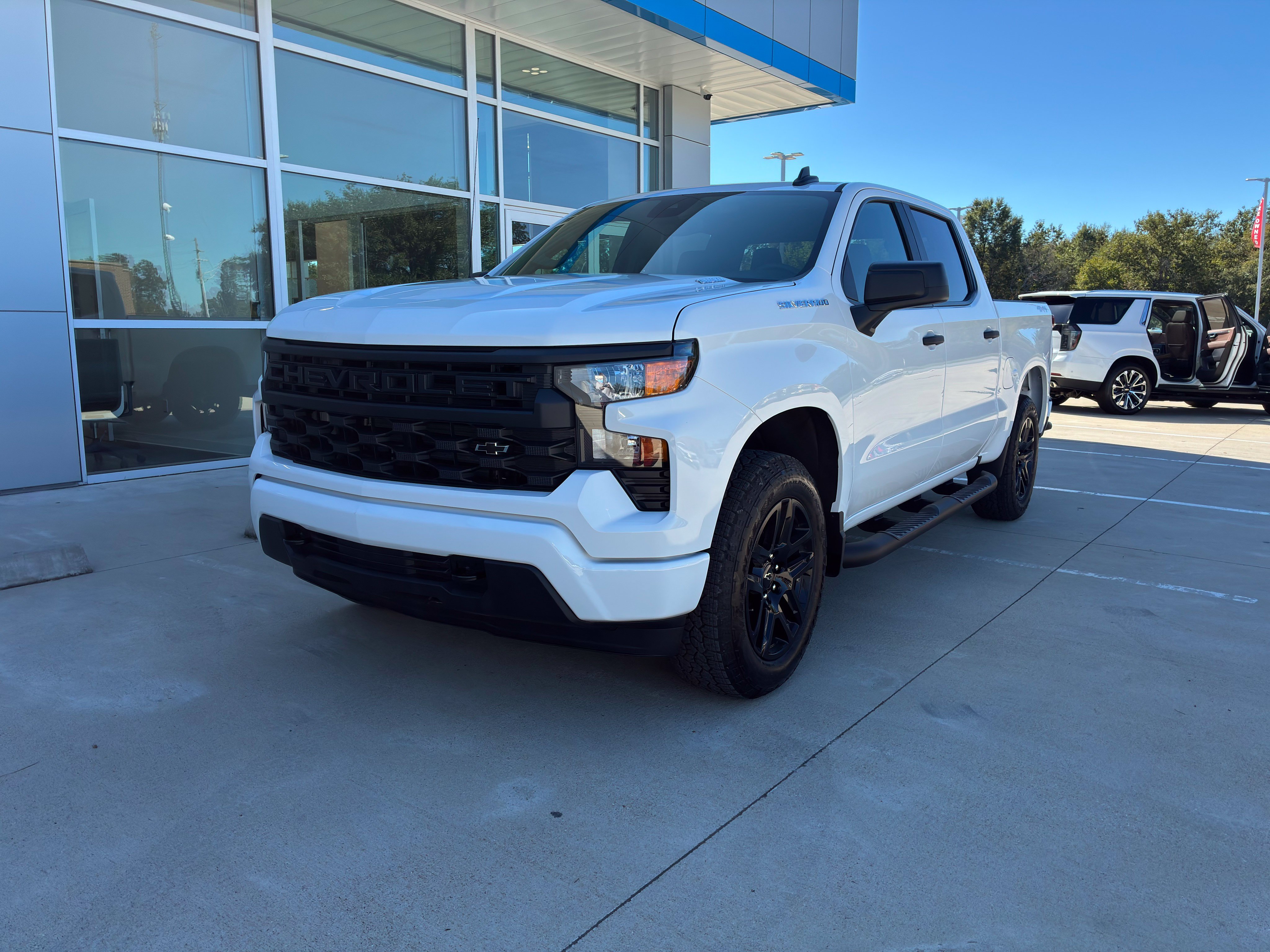 2026 Chevrolet Silverado 1500 Custom Truck
