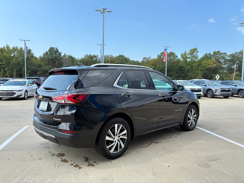 Used 2023 Chevrolet Equinox Premier SUV