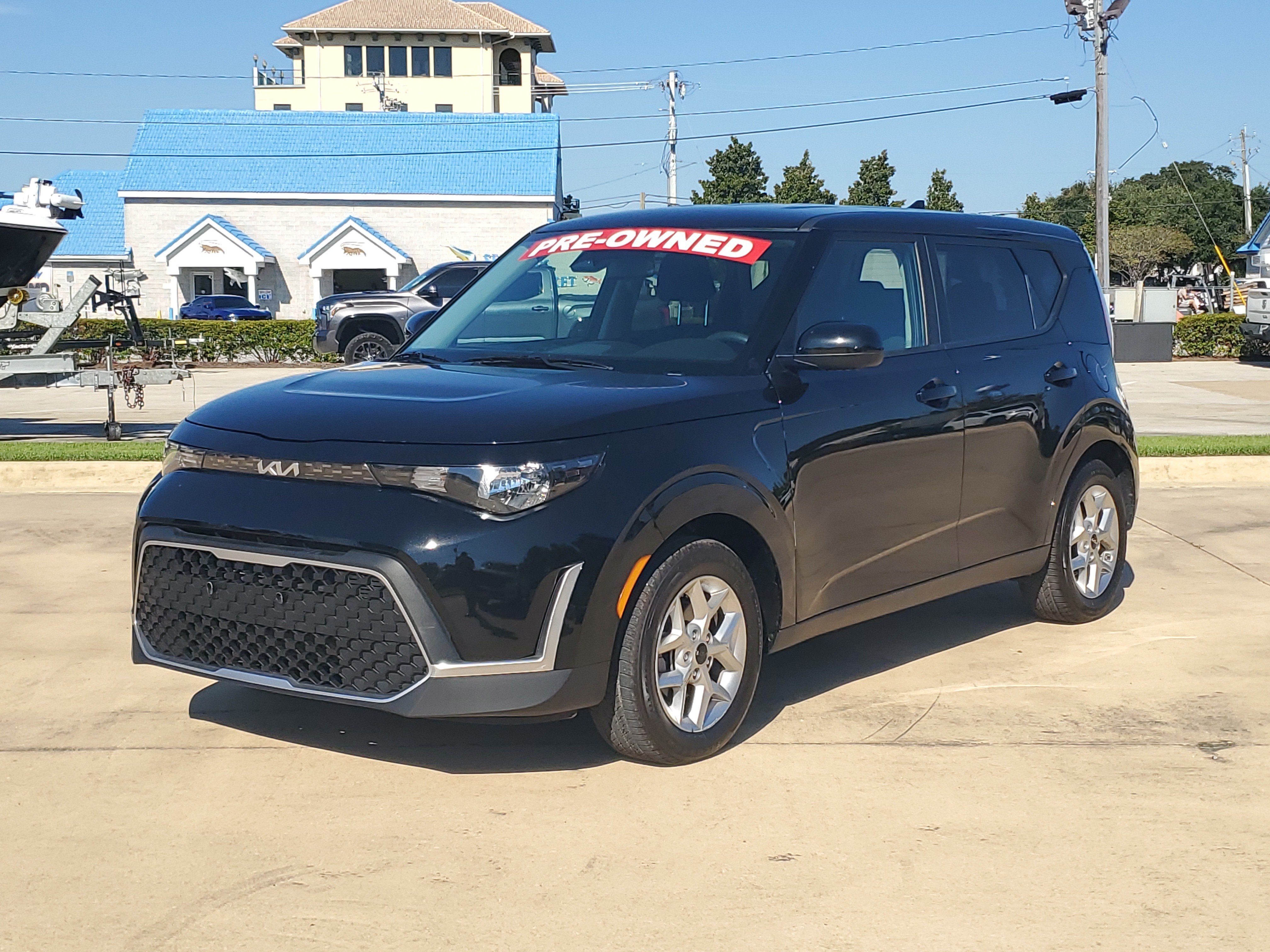 Used 2024 Kia Soul LX Hatchback