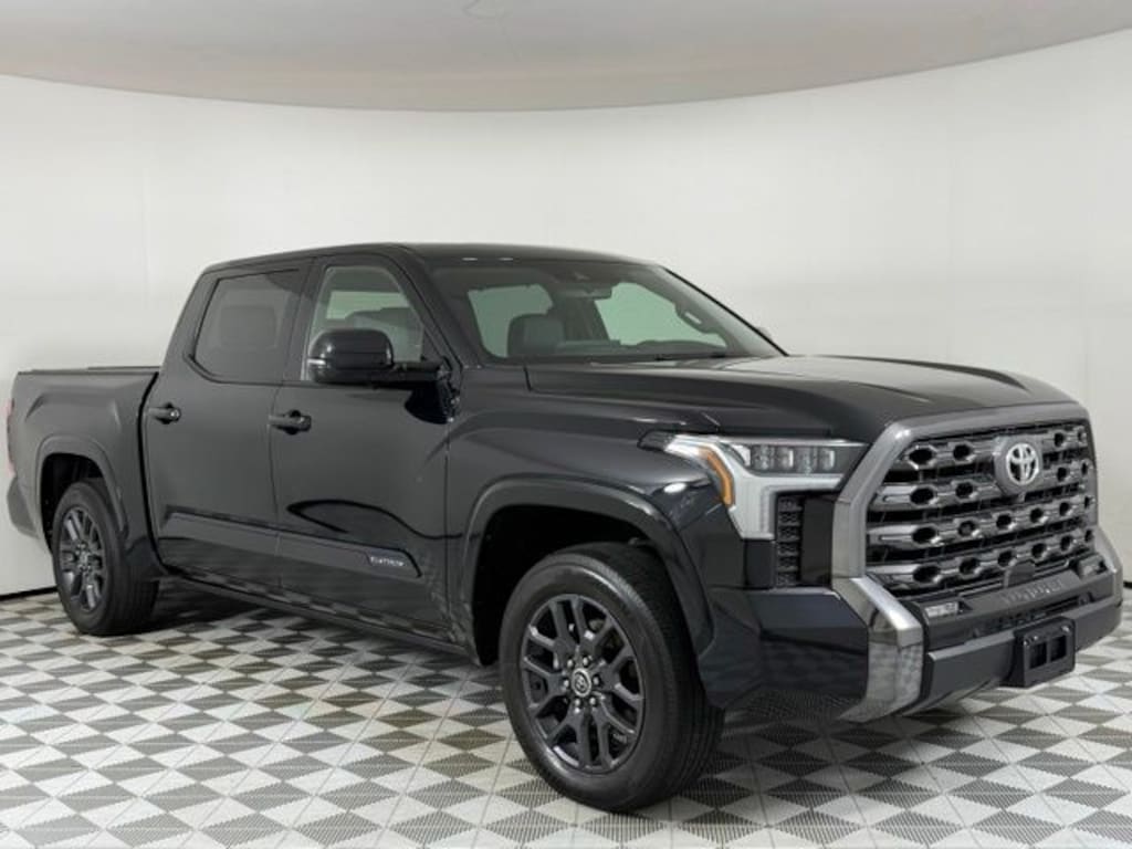 Used 2023 Toyota Tundra Platinum 3.5L V6 Truck CrewMax
