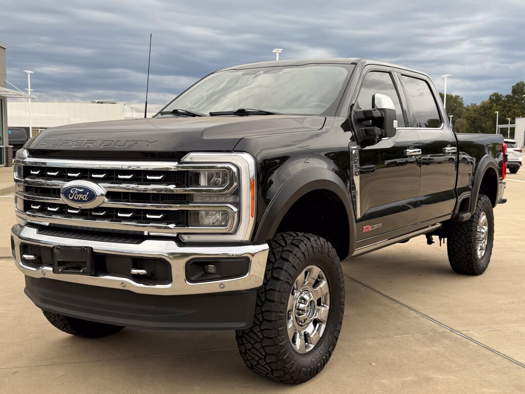 Used 2023 Ford F-250SD Lariat Truck