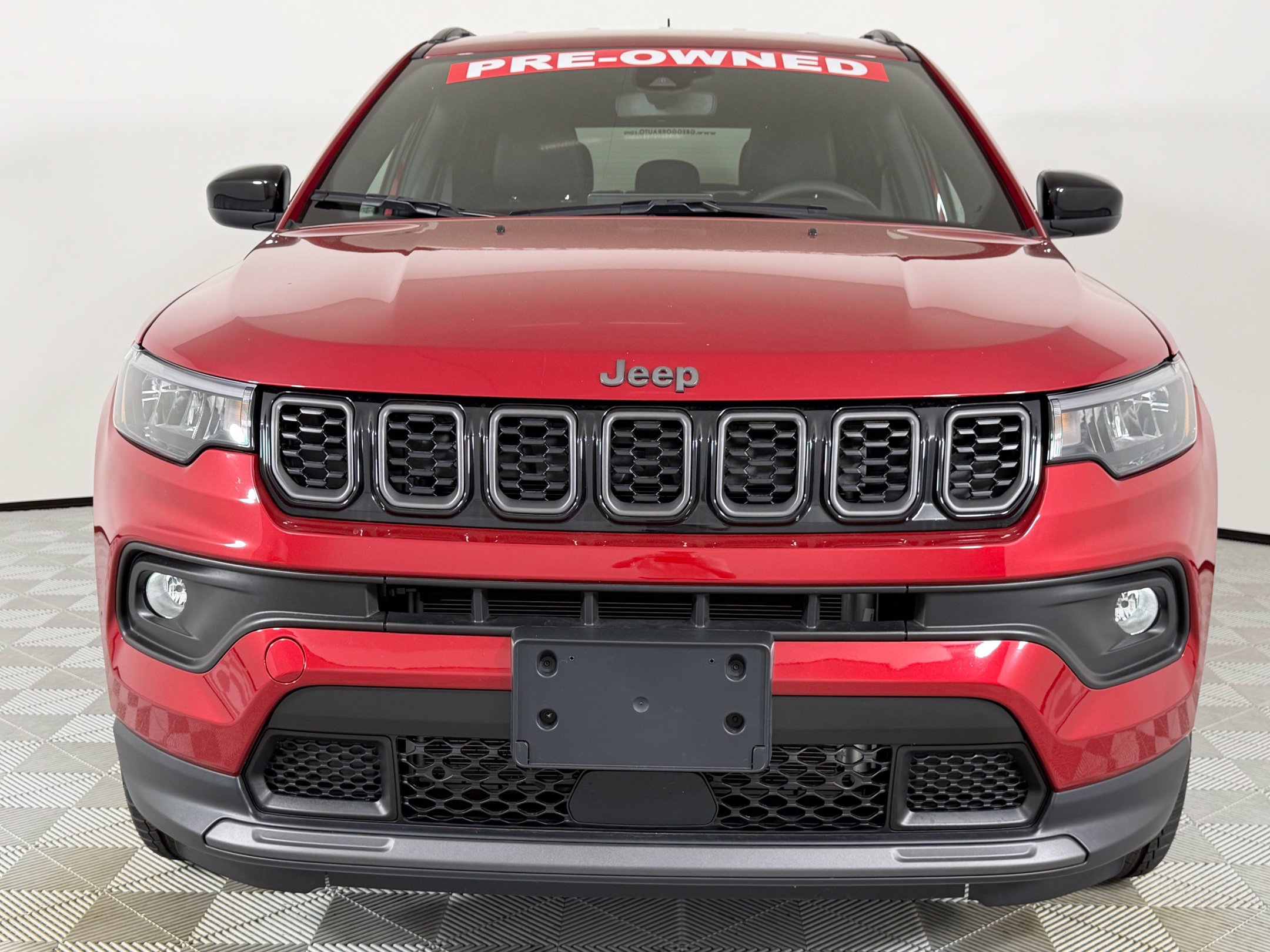 Used 2025 Jeep Compass Latitude SUV