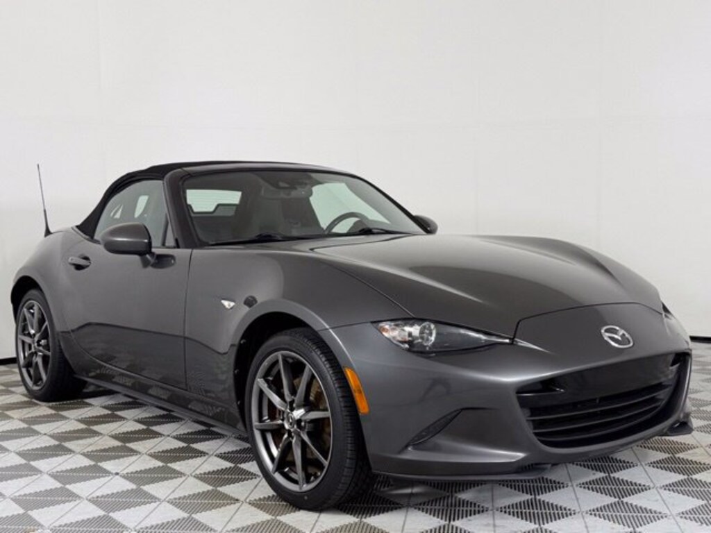 Used 2019 Mazda Mazda MX-5 Miata Grand Touring Convertible