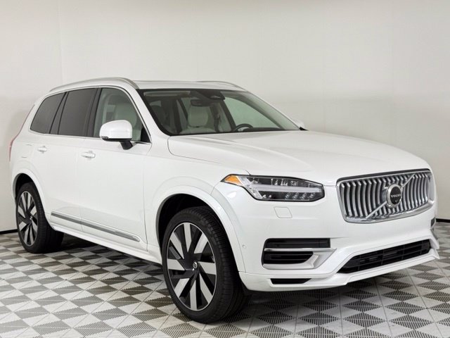 2023 Volvo XC90 Recharge Plug-In Hybrid