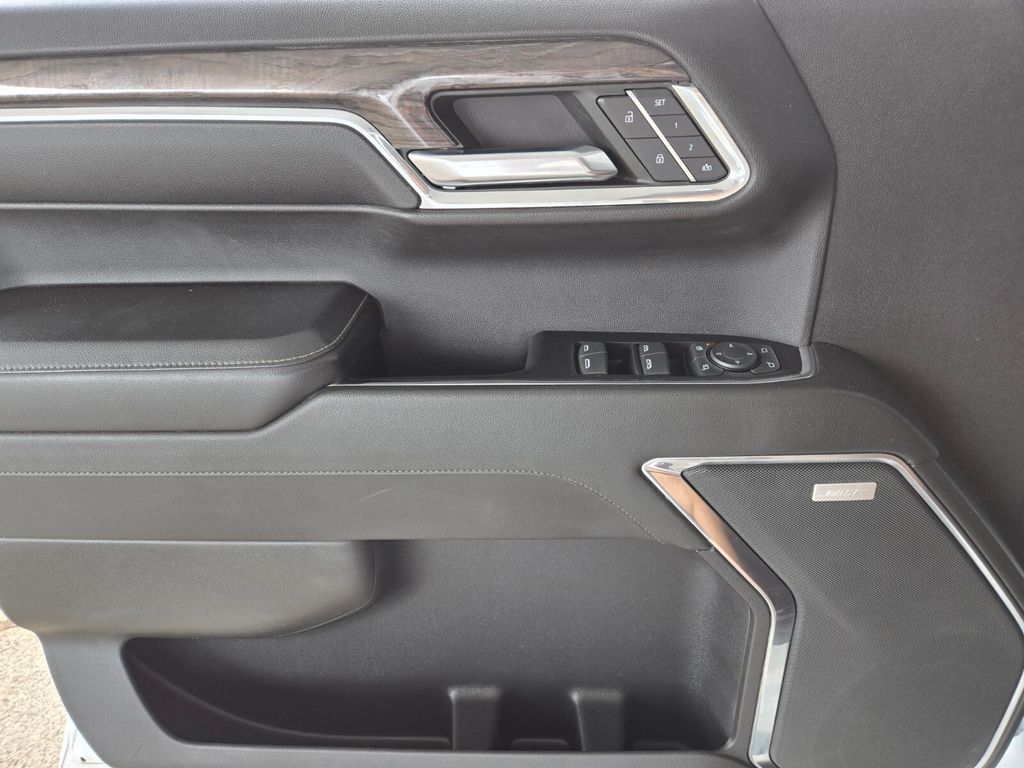 2023 Chevrolet Silverado 1500 LTZ - Photo 36