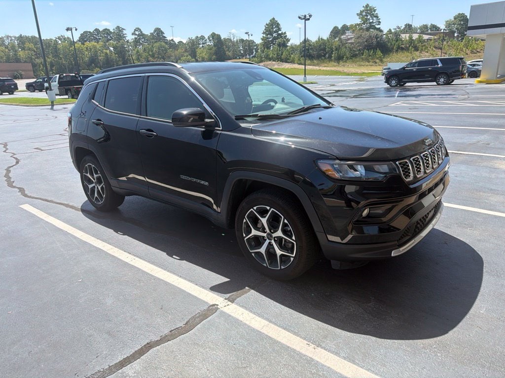 Used 2025 Jeep Compass Limited SUV