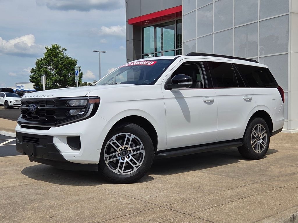Used 2025 Ford Expedition Active SUV