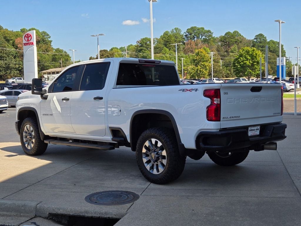 Used 2024 Chevrolet Silverado 2500HD Custom Truck