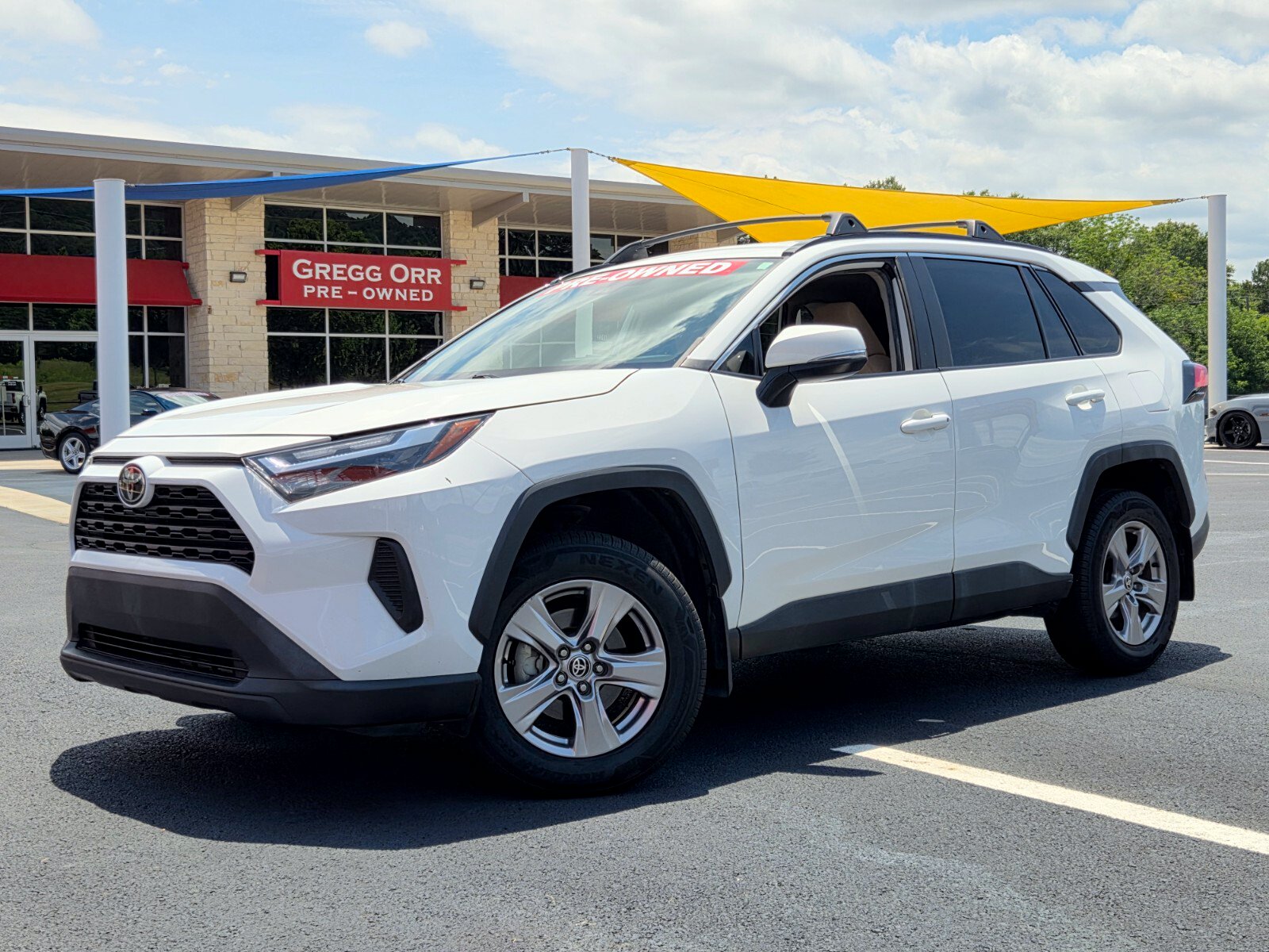 Used 2022 Toyota RAV4 XLE SUV