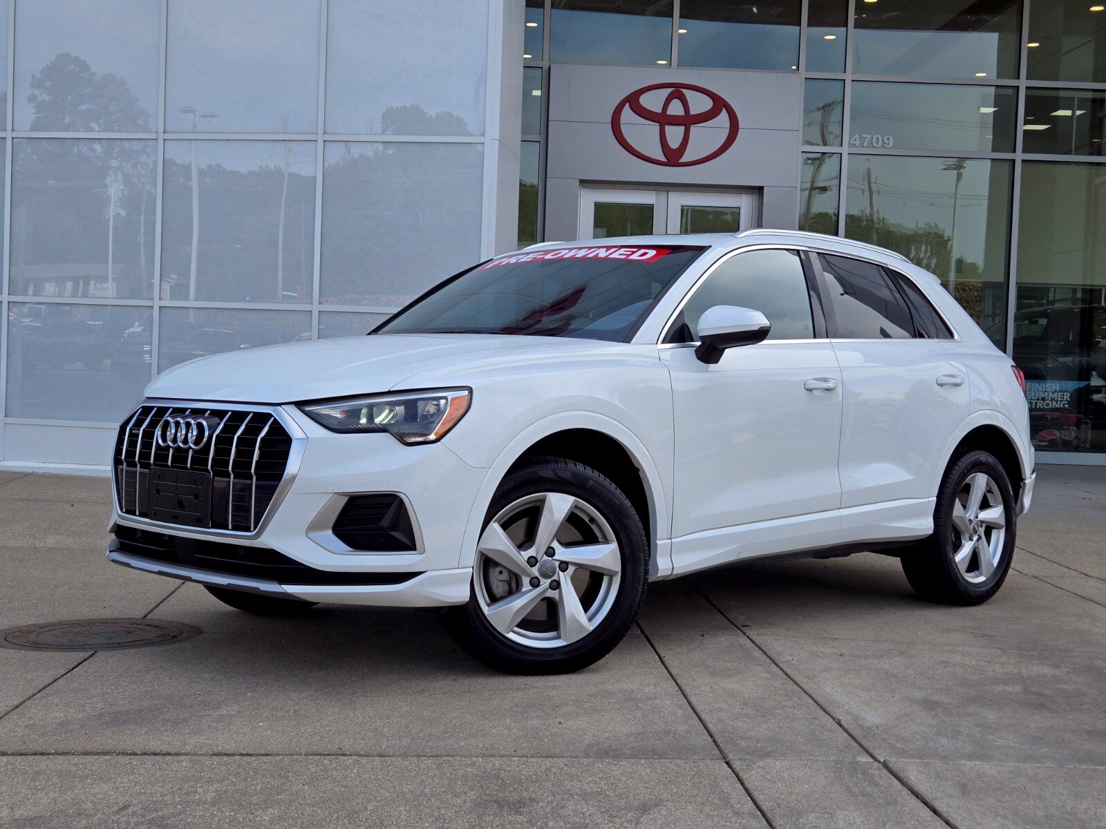 2020 Audi Q3 Premium
