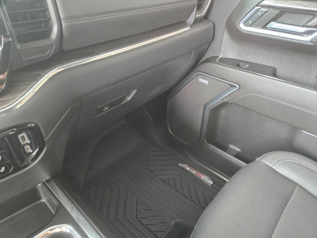 2023 Chevrolet Silverado 1500 LTZ - Photo 29